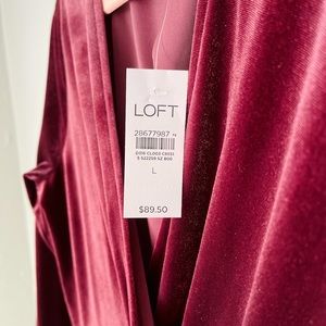 BRAND NEW, STUNNING VELVET KNOT WRAP DRESS